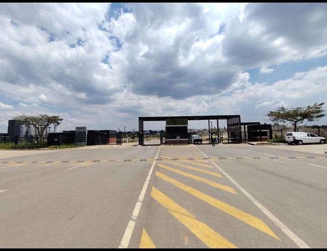 38,026M² VACANT LAND FOR SALE IN GOSFORTH PARK